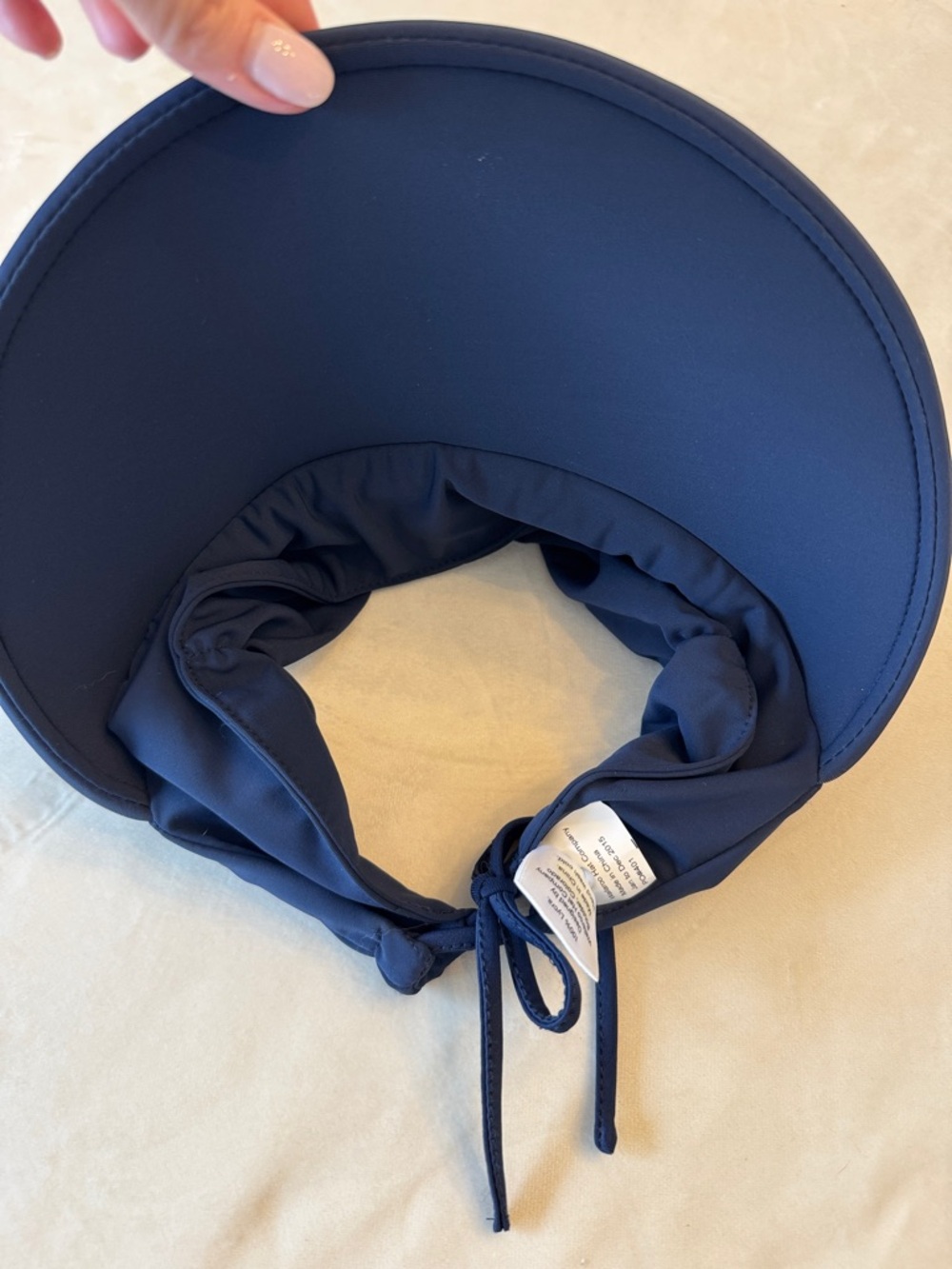 EUC! Wallaroo Aqua Visor Navy - Picture 8 of 8